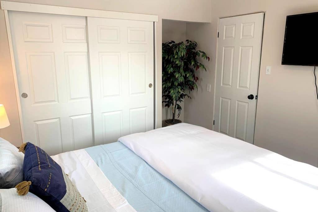 Apartamento 2 King Beds In Cool Upper Unit In